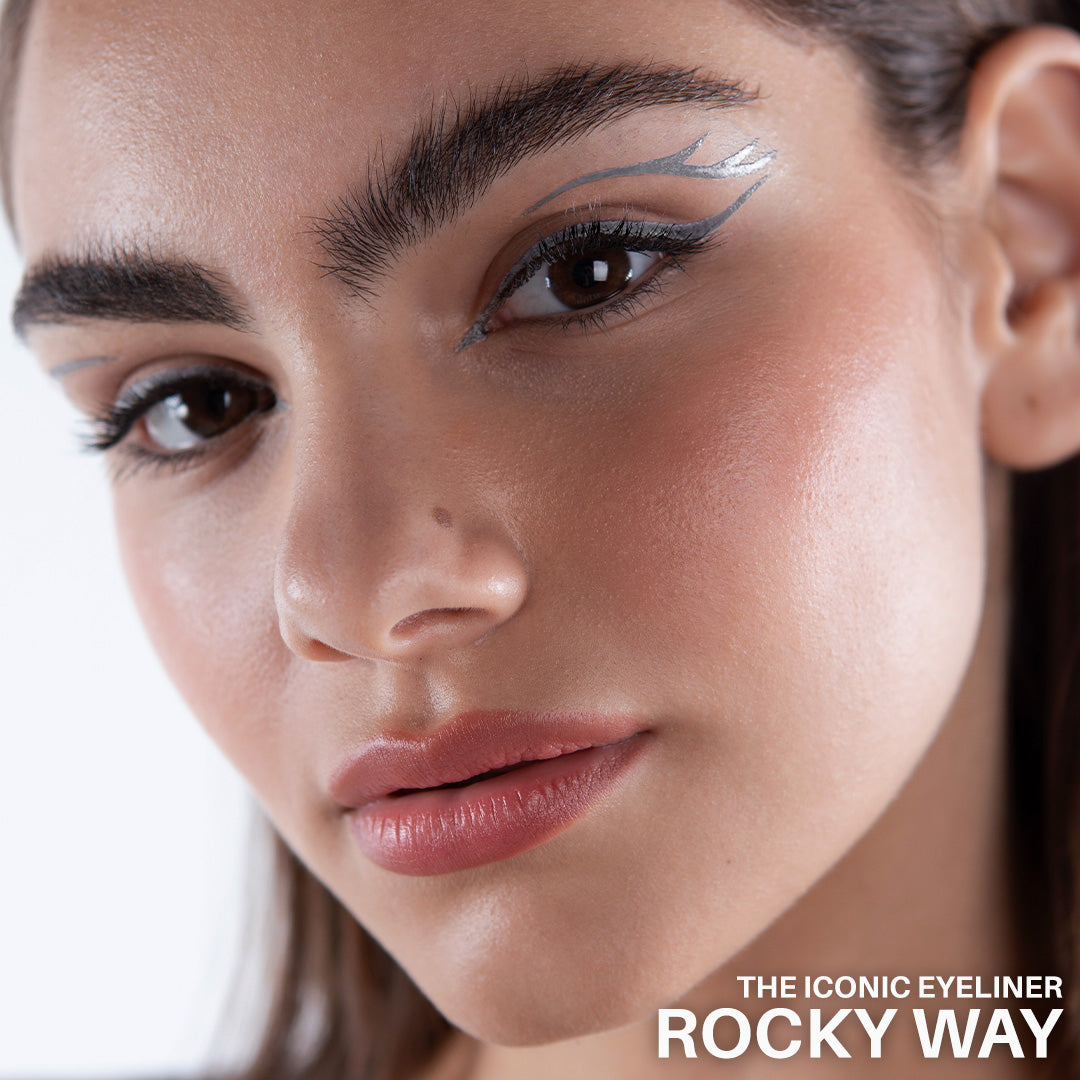 O Eyeliner Icónico