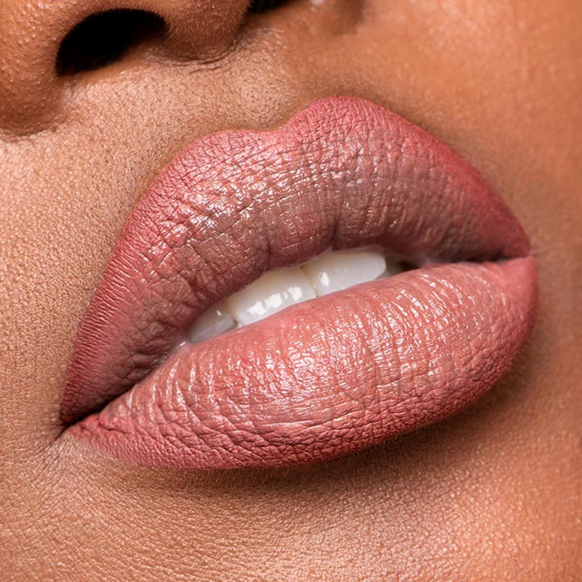 Delineador de Lábios Plumping Lip Liner