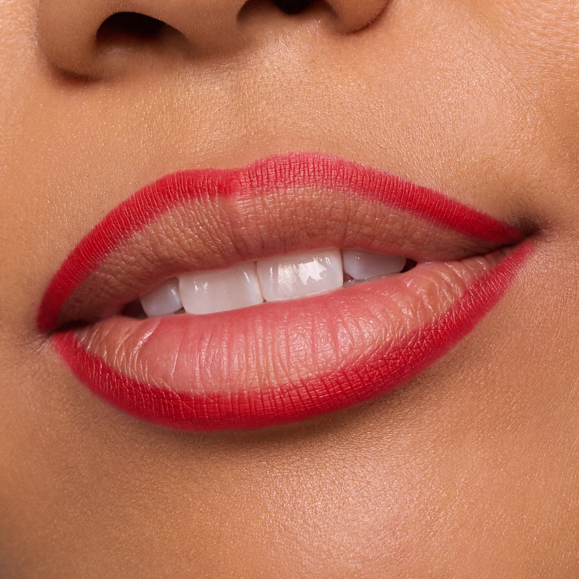 Lápis para Lábios Matte Comfort 8h