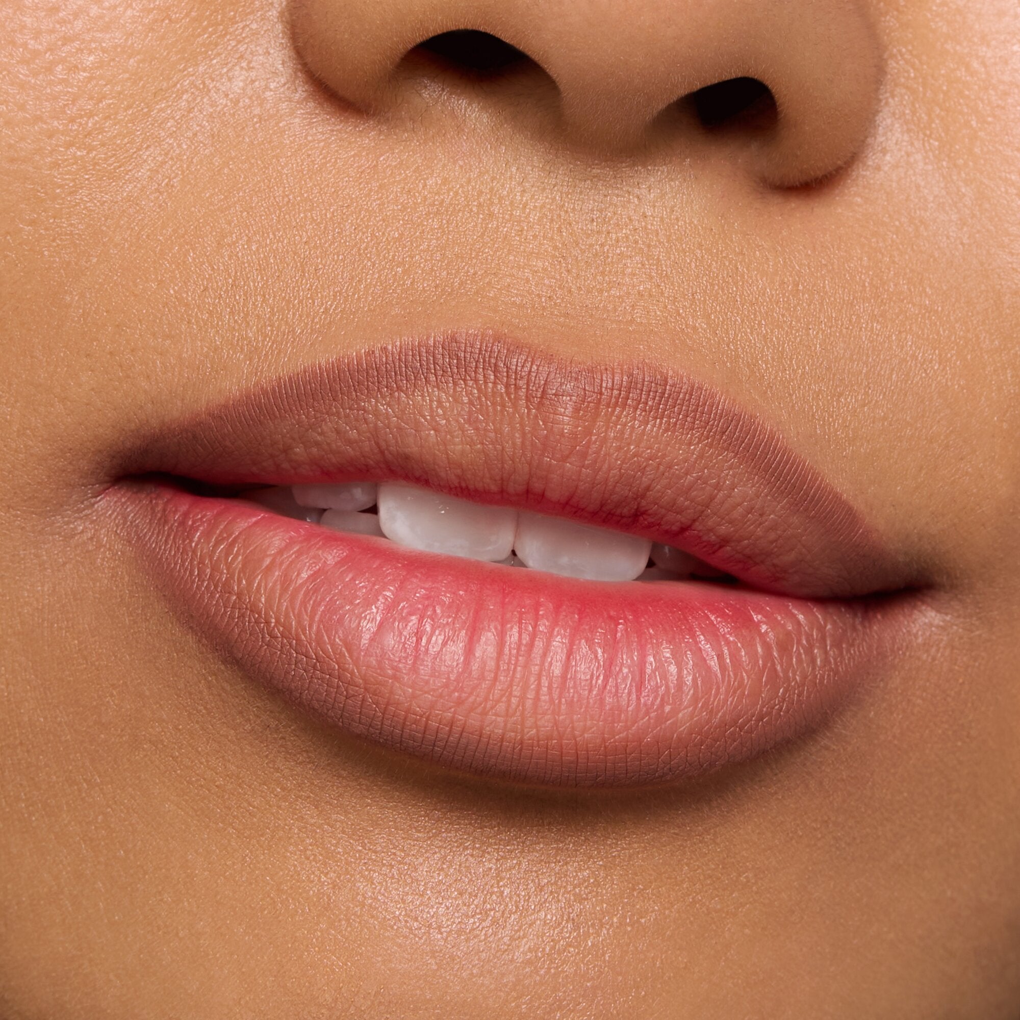 Lápis para Lábios Matte Comfort 8h